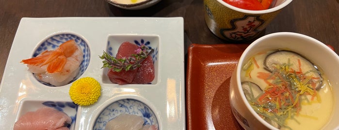 Kanazawa Maimon Sushi Tamahime is one of ２'ın Kaydettiği Mekanlar.