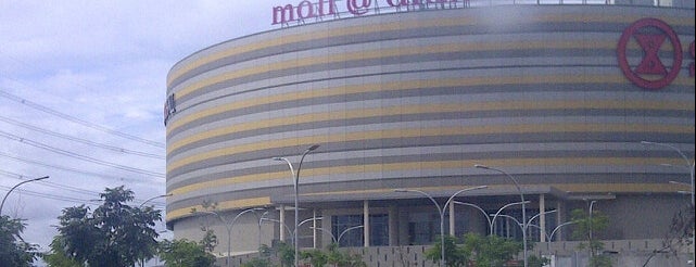 Mall @ Alam Sutera is one of BSD City. Tangerang. Banten ID.