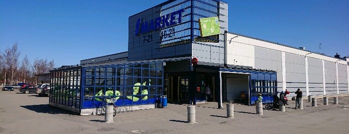 S-market is one of Lieux qui ont plu à Päivi.