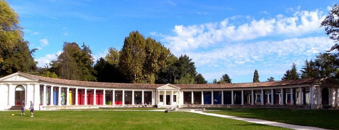 Parco di Villa Margherita is one of Luoghi.