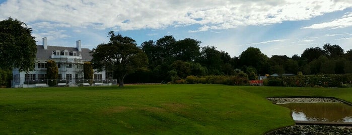 Anderson Park is one of Favourite places to take the kids in Invercargill.