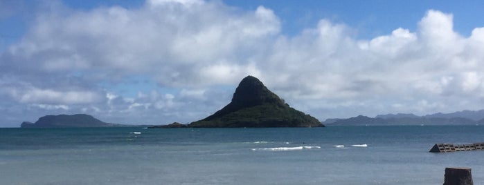 Chinaman's Hat - Scenic Viewpoint is one of The non-haole's guide to Oahu..
