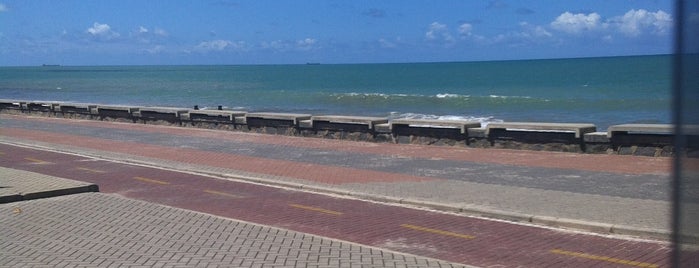 Avenida Beira Mar is one of Streets and Avenues.