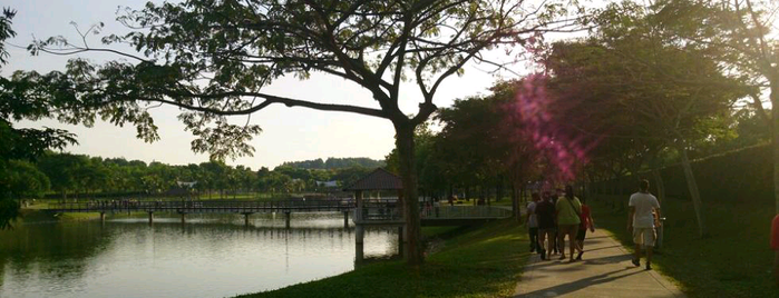 Seremban 2 City Park is one of สถานที่ที่ Nico ถูกใจ.