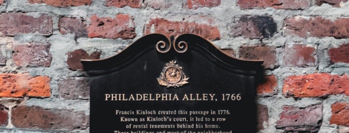 Philadelphia Alley is one of Ghost Tour.