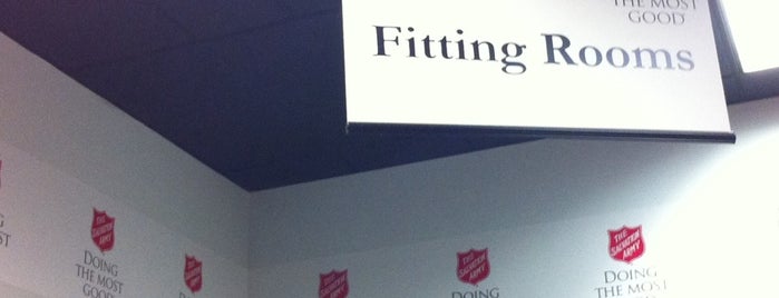 The Salvation Army Family Store & Donation Center is one of Lugares favoritos de David.