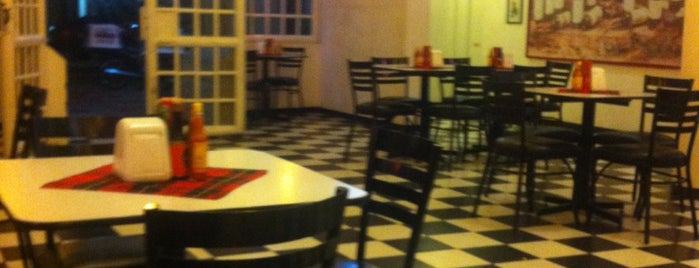 Charly Pizza is one of Rodrigo’s Liked Places.