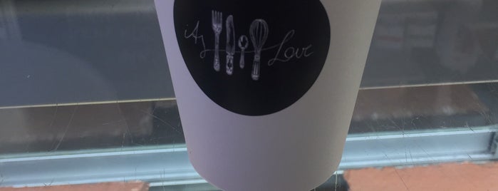 Café It's Love is one of Locais curtidos por Trent.