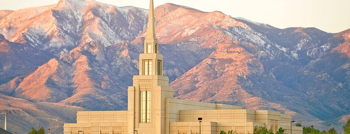 The Gila Valley Arizona Temple is one of LDS Temples.