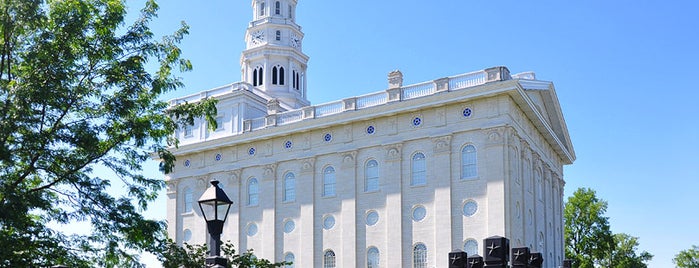 Nauvoo Illinois Temple is one of LDS Temples.
