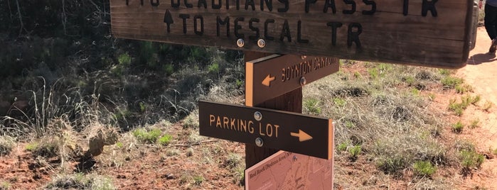 Deadman's Pass is one of Lugares favoritos de John.