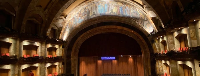 Teatro del Palacio De Bellas Artes is one of CDMX | Merida.