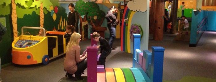 Children's Museum of Manhattan (CMOM) is one of The Upper West Side List by Urban Compass.