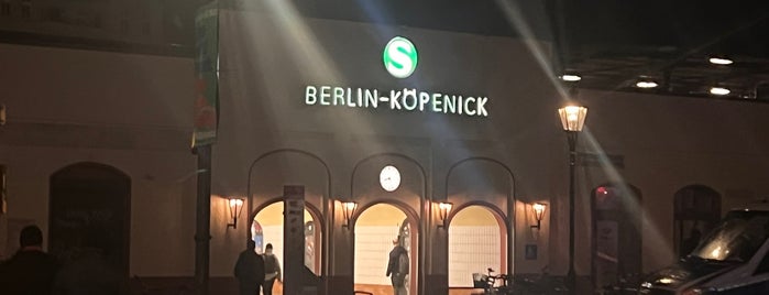 S Köpenick is one of Bahnhöfe BM Berlin + HBF.