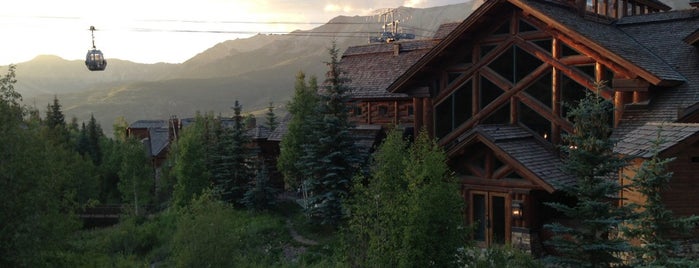 Mountain Lodge Telluride is one of Orte, die Joel gefallen.