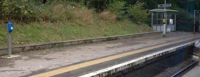 Dormans Railway Station (DMS) is one of England Rail Stations - Surrey.