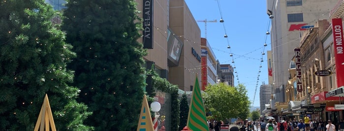 Adelaide Central Plaza is one of Adelaide Malls.