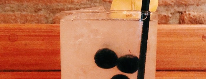 Mother's Ruin is one of Noho & Soho Drinks.