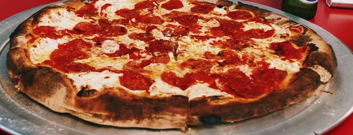 Totonno's Pizzeria Napolitano is one of Cole's Brooklyn Favorites.