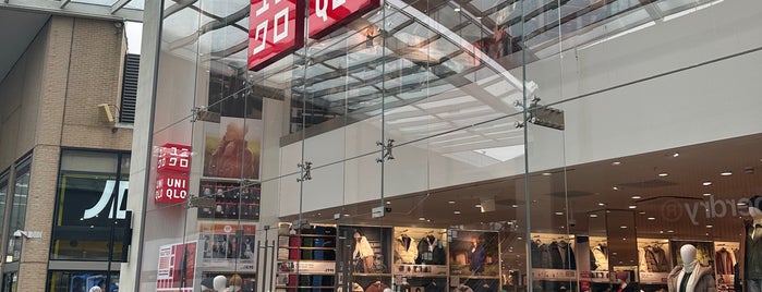 UNIQLO is one of Oxford.