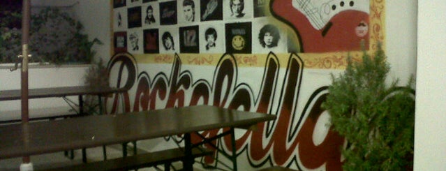 Rockefellas is one of สถานที่ที่ Edouard ถูกใจ.