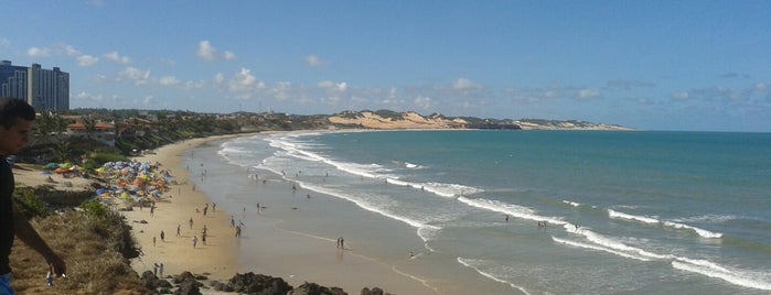 Praia de Pirangi is one of Esposende calcados natal shopping.
