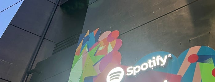 Spotify O-Crest is one of LIVE SPOT.