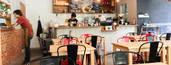Curbside Cafe & Wine Bar is one of Give Me Coffee! (SG).