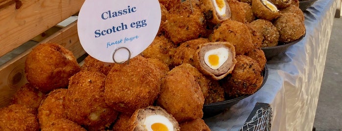 Finest Fayre Hot Scotch Eggs is one of Tempat yang Disukai gcyc.