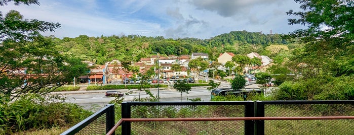 Lookout Deck is one of The Rail Corridor.