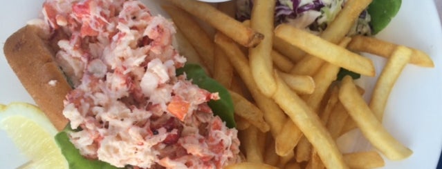 Beach House Grill at Chatham Bars Inn is one of An Epic Lobster Roll Crawl.