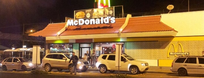 McDonald's is one of Tempat yang Disukai Felipe.