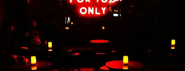 GoGo Bar is one of Tempat yang Disukai Rosa.