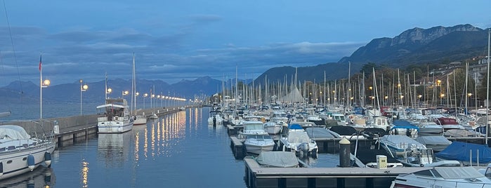 Port d'Evian is one of Geneve Lausanne.