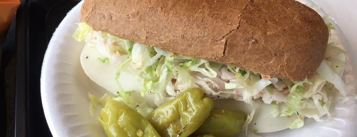 Sandwich World is one of Lugares favoritos de Daniel.