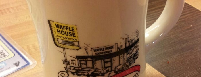 Waffle House is one of Gespeicherte Orte von Mighty Q.