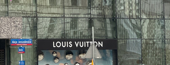 Louis Vuitton is one of moje miasto.