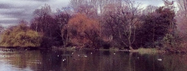 St James's Park is one of London on a Budget.