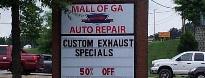 Mall Of Ga Auto Repair is one of Tempat yang Disukai Chester.