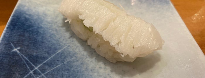 Tsukiji Sushi Sen is one of com MSK.