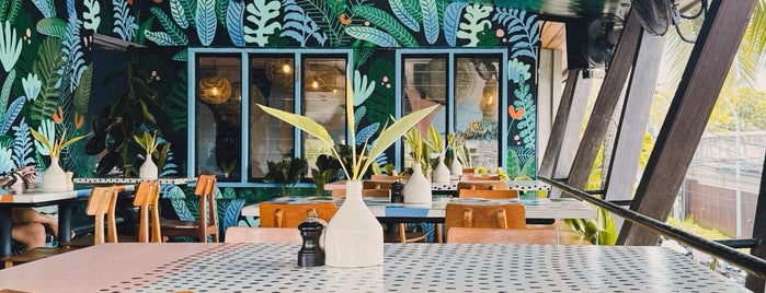 Neon Palms is one of Bali’s Cafe & Breakfast 🥞 🇲🇨.