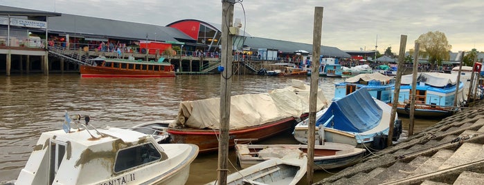 Tigre is one of สถานที่ที่ Max ถูกใจ.