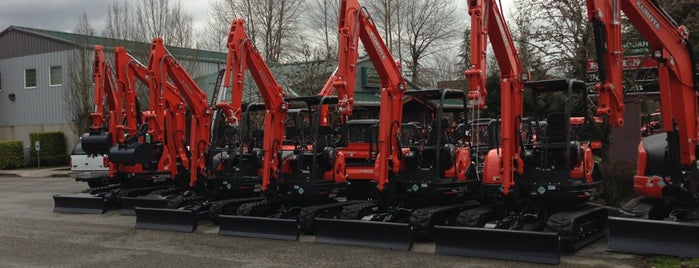 Issaquah Honda Kubota is one of Orte, die Doug gefallen.