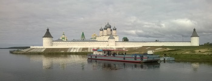 Свято-Троицкий Макарьевский Желтоводский женский монастырь is one of Нижний новгород.