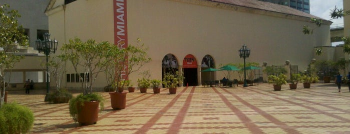 HistoryMiami is one of Lugares guardados de vane.