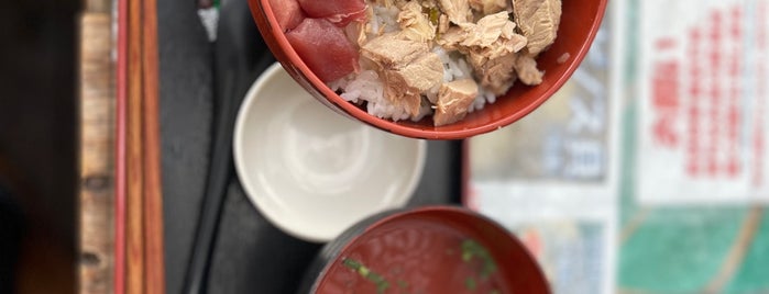 Tuna wholesale tuna bowl shop is one of 食べたい和食.