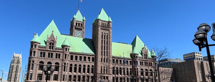 Minneapolis City Hall is one of A.