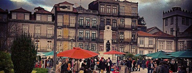 Praça Carlos Alberto is one of Portugal road trip.