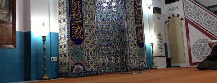 Sanki Yedim Camii is one of Tarih2.