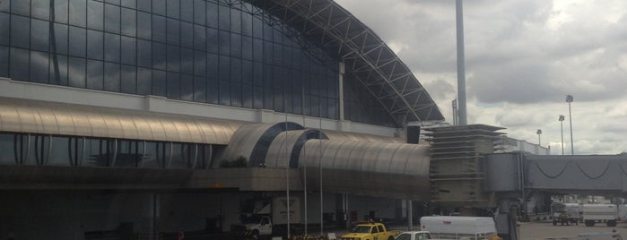 Aeroporto Internacional de Fortaleza / Pinto Martins (FOR) is one of Minha segunda lista.